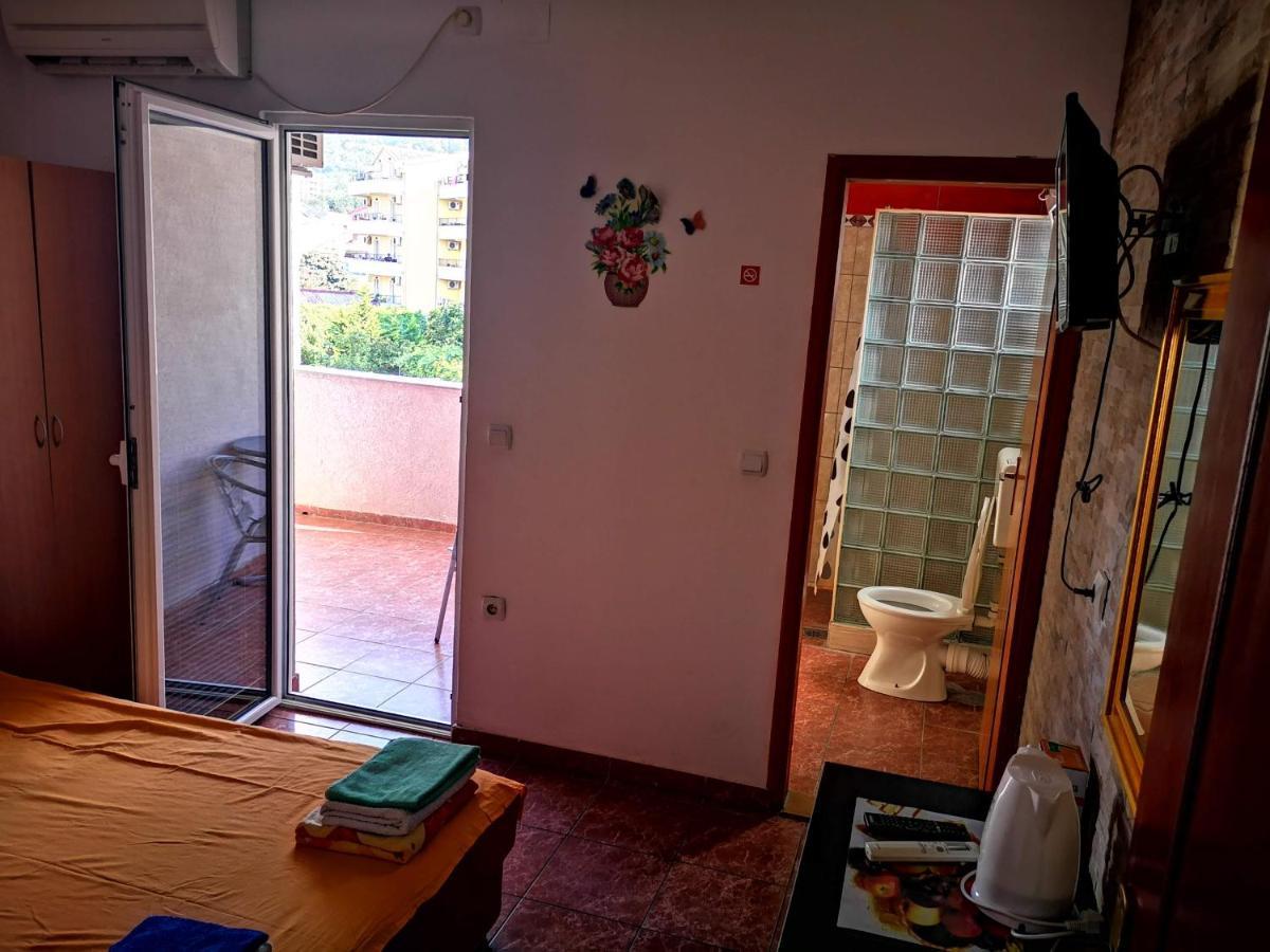 Kuca Todorovic Apartamento Budva Exterior foto